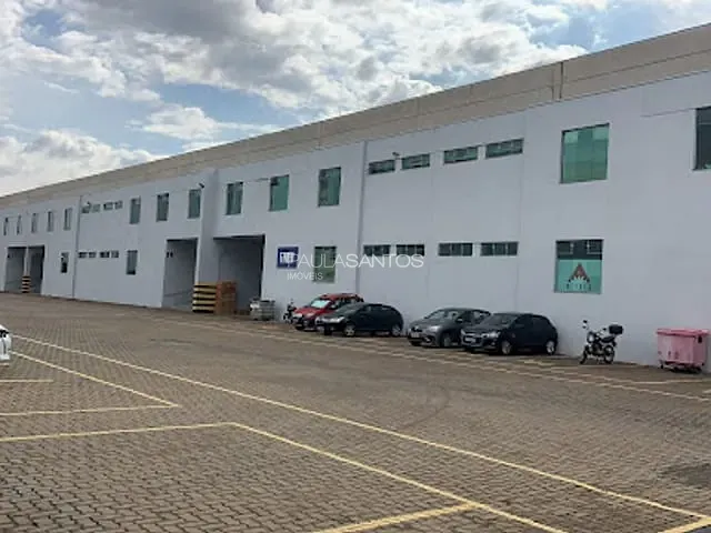 Galpão / Barracão com 1045m², para alugar, no bairro Iporanga em Sorocaba