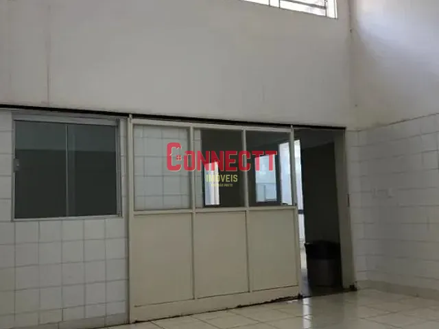 Galpão / Barracão com 649m², à venda, no bairro Jardim Salgado Filho em Ribeirão Preto