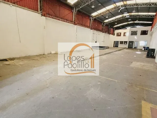 Galpão / Barracão com 500m², para alugar, no bairro Vila Industrial em Bom Jesus dos Perdões