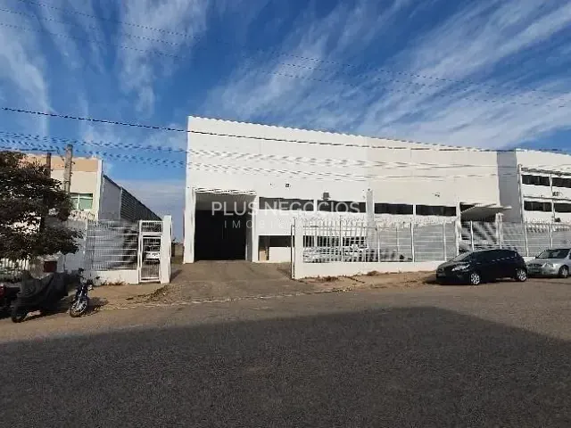 Galpão / Barracão com 1400m², para alugar, no bairro Cajuru do Sul em Sorocaba