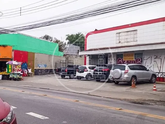 Galpão / Barracão com 1500m², para alugar, no bairro Vila Joaniza em São Paulo