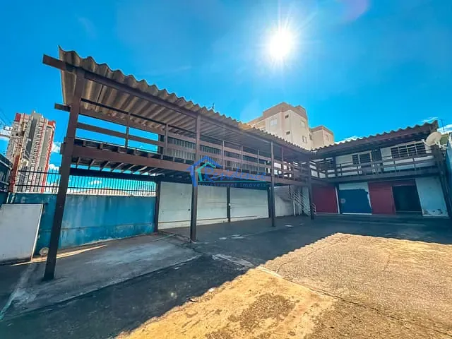 Galpão / Barracão com 338m², à venda, no bairro Centro em Indaiatuba