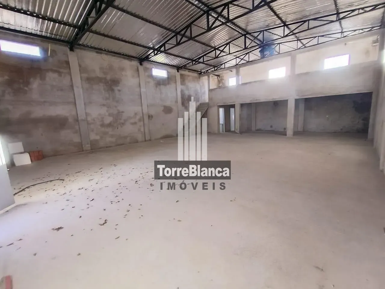Depósito-Galpão, 215 m² - Foto 2