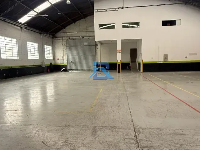 Galpão / Barracão com 1800m², à venda ou para alugar, no bairro Vila Capelletto em Itatiba