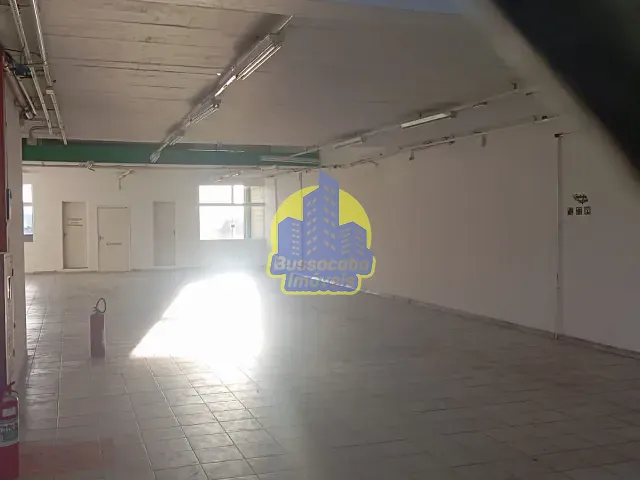 Prédio para alugar, no bairro Santo Antônio em Osasco