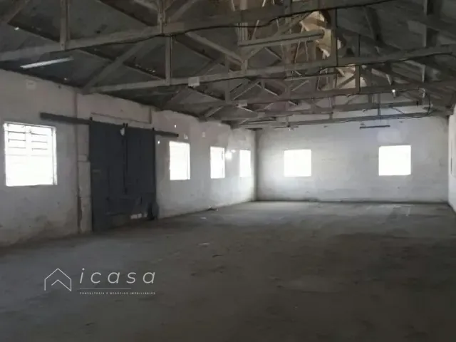 Galpão / Barracão com 900m², à venda ou para alugar, no bairro Vila São João em Caçapava
