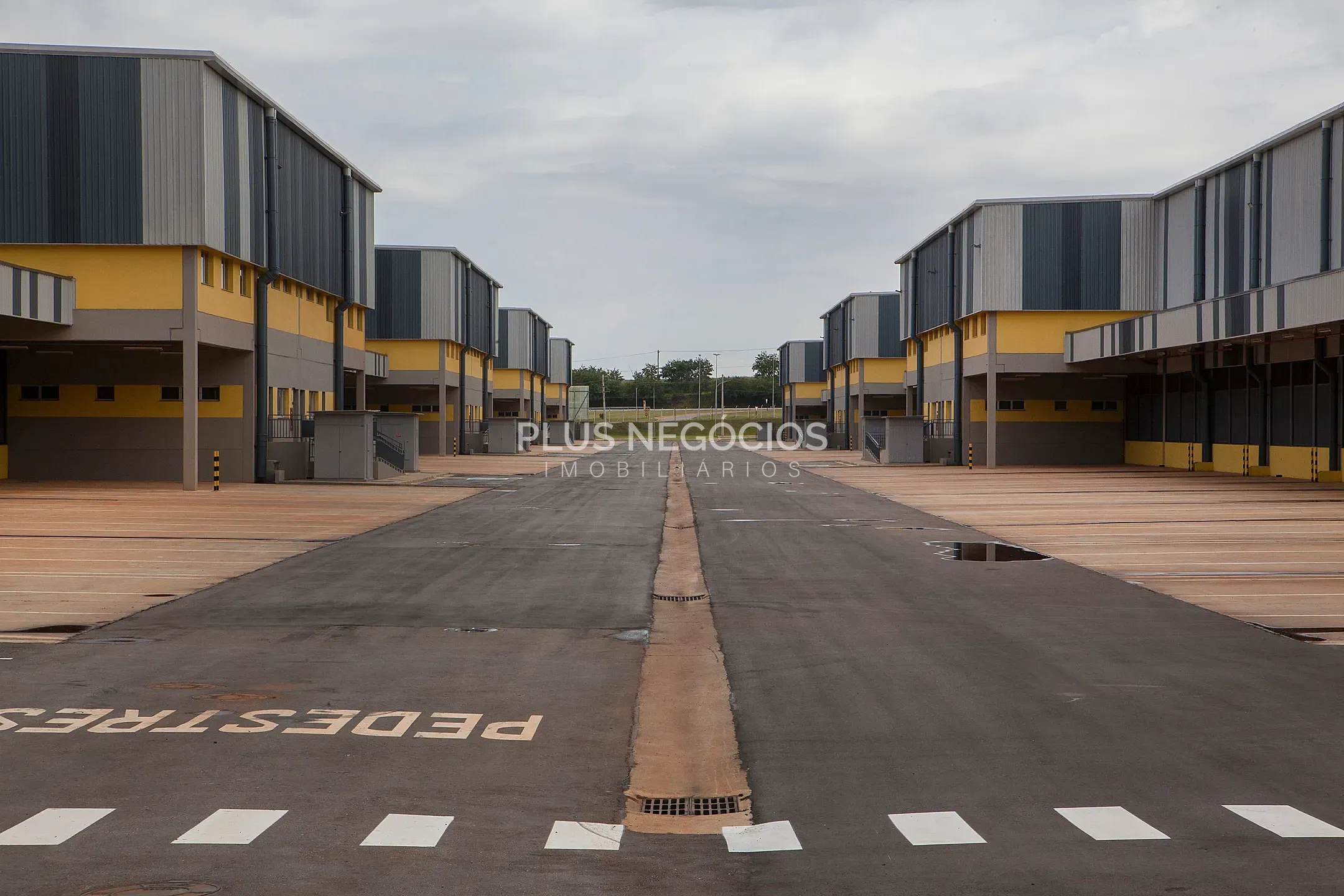 Depósito-Galpão, 8399 m² - Foto 14