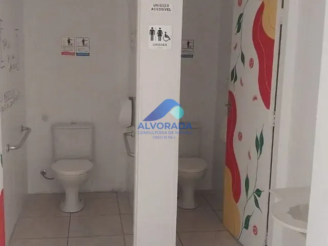 Galpão / Barracão com 300m², para alugar, no bairro Jardim San Marino em São José dos Campos