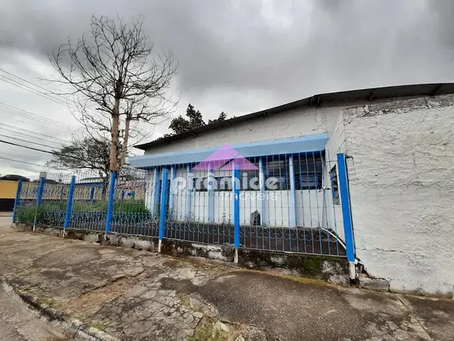 Galpão / Barracão com 600m², para alugar, no bairro Jardim América em São José dos Campos