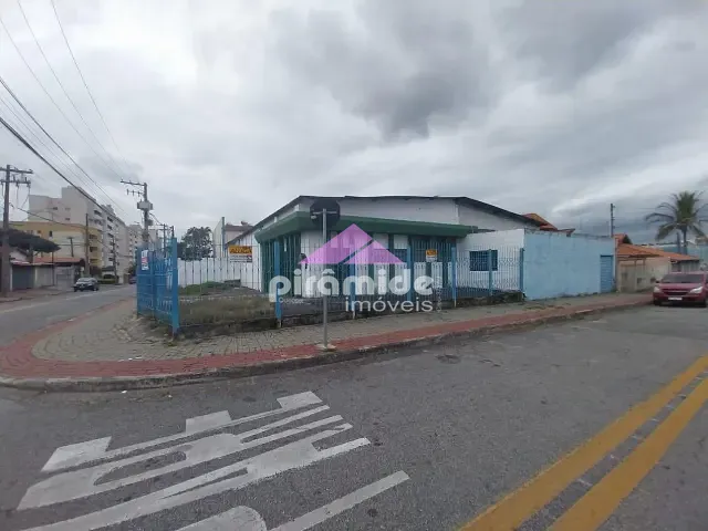 Galpão / Barracão com 600m², para alugar, no bairro Jardim América em São José dos Campos