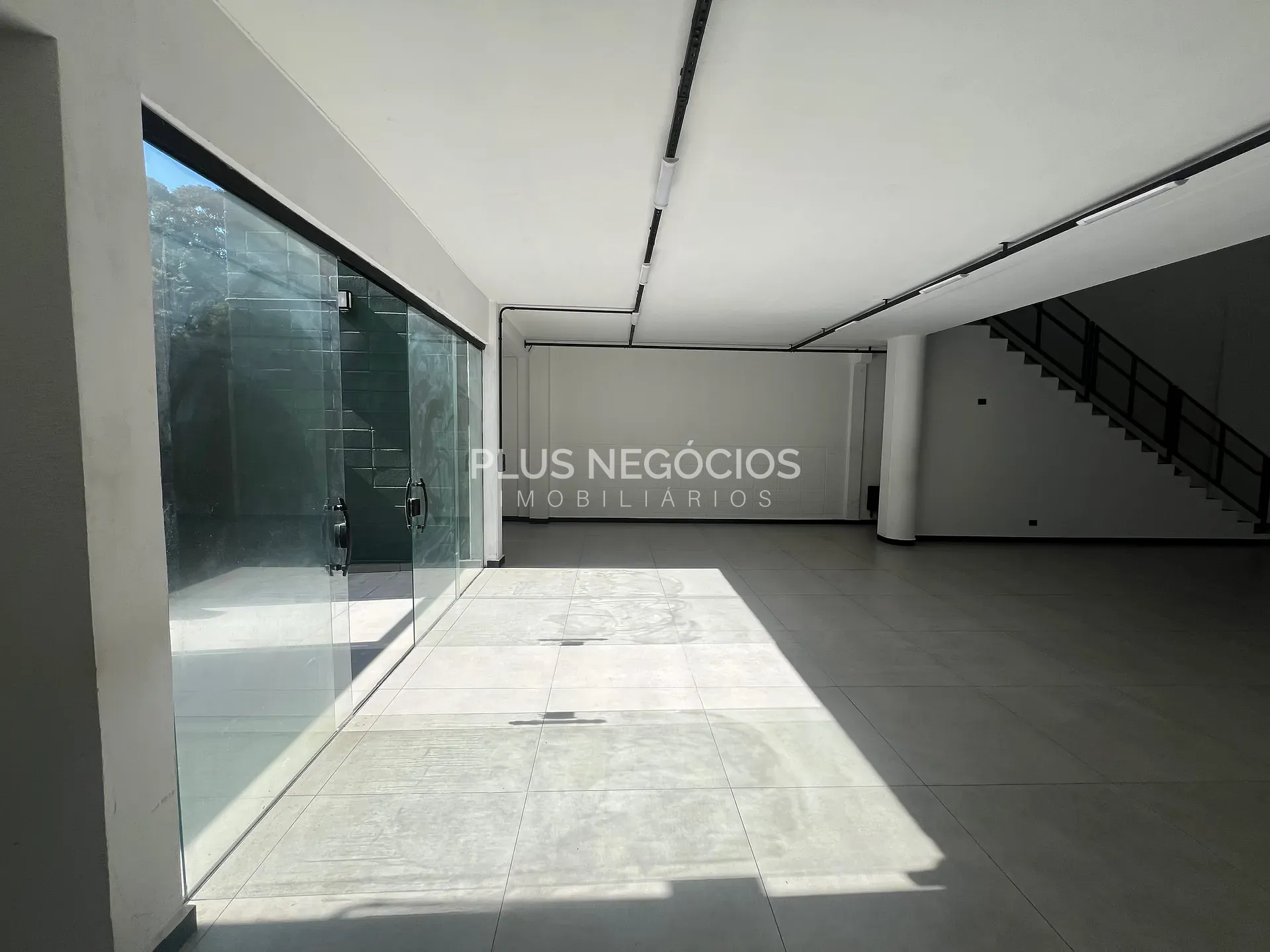 Depósito-Galpão, 374 m² - Foto 6