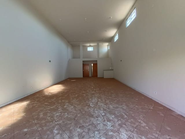 Foto do Galpão / Barracão - Galpão para alugar, 102 m² por R$ 2.500,00/mês - Conjunto Manoel Mendes - Uberaba/MG | ZUCATO IMOBILIARIA LTDA