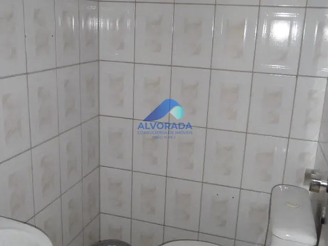 Galpão / Barracão com 600m², para alugar, no bairro Chácaras Reunidas em São José dos Campos