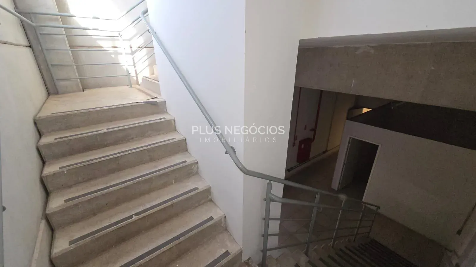 Depósito-Galpão, 823 m² - Foto 9