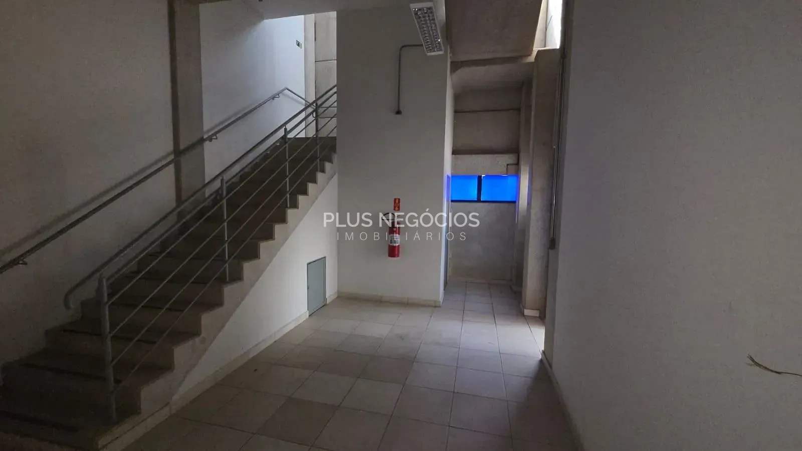 Depósito-Galpão, 823 m² - Foto 8