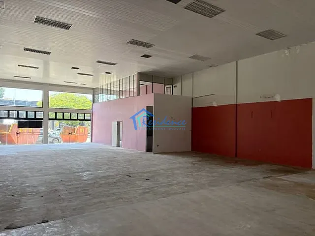 Galpão / Barracão com 602m², para alugar, no bairro Cidade Nova em Indaiatuba