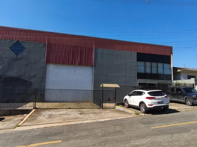 Galpão / Barracão para Locação, 728 m², Amplo Espaço, Pé direito de 10m, Próximo à BR-376, D.E.R - Colônia Dona Luíza, Ponta Grossa.