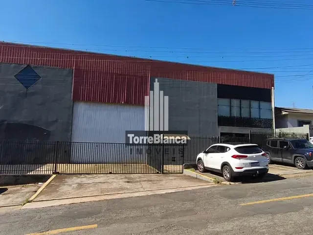 Galpão / Barracão com 858m², à venda ou para alugar, no bairro Colônia Dona Luíza em Ponta Grossa