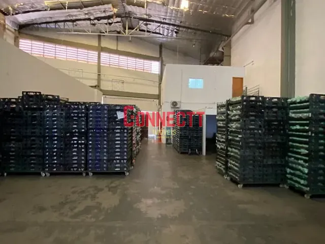 Galpão / Barracão com 1870m², para alugar, no bairro Parque Industrial Lagoinha em Ribeirão Preto