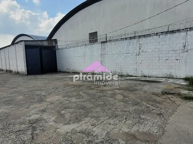 Galpão / Barracão com 1209m², para alugar, no bairro Chácaras Reunidas em São José dos Campos