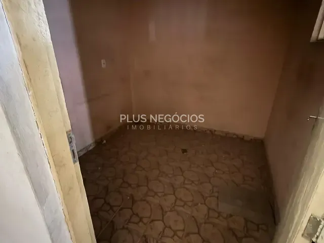 Galpão / Barracão para alugar, no bairro Vila Hortência em Sorocaba