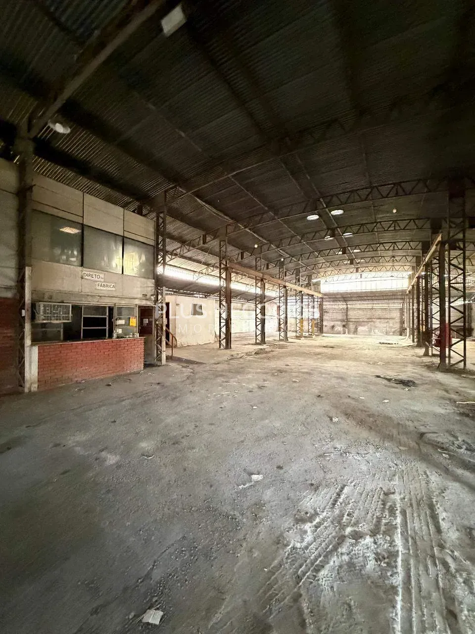 Depósito-Galpão, 774 m² - Foto 1