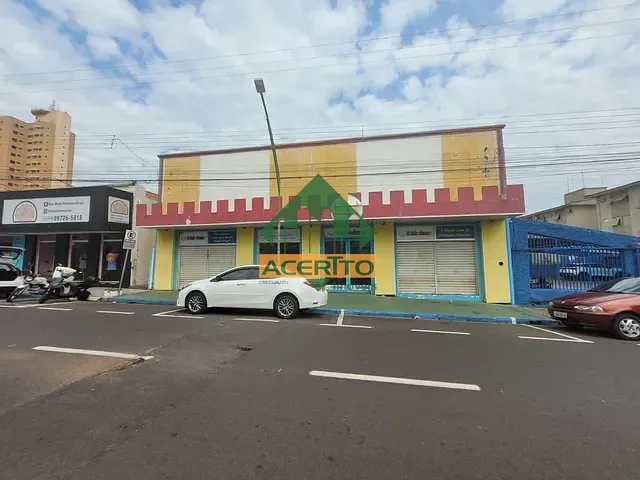 Prédio com 600m², para alugar, no bairro Centro em Birigüi