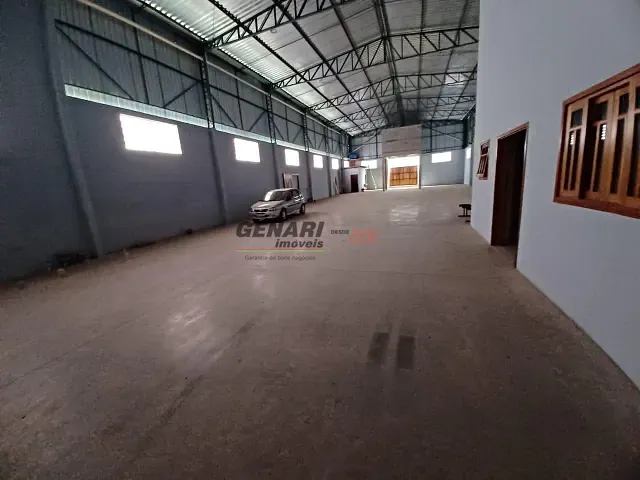 Galpão / Barracão com 715m², para alugar, no bairro Jardim Santorini em Indaiatuba