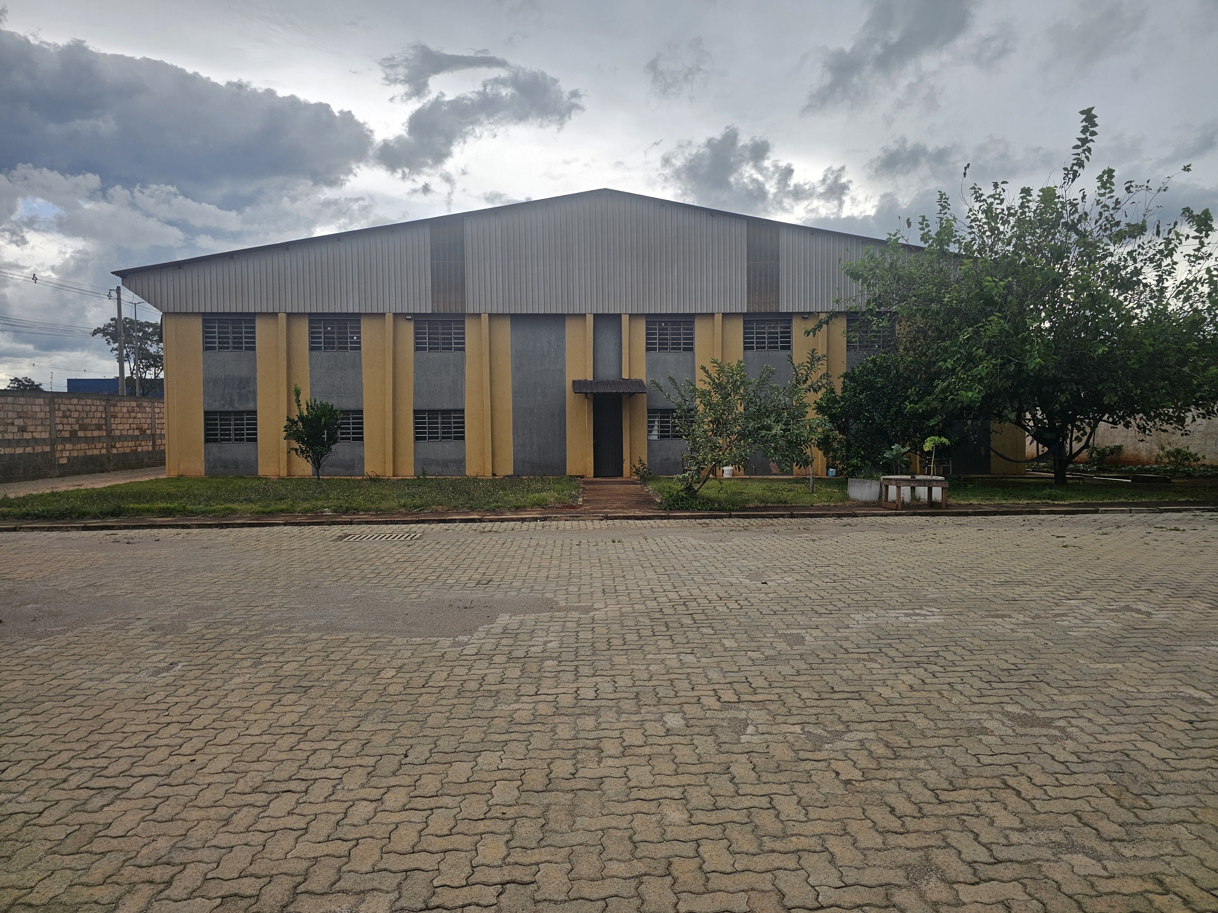 Depósito-Galpão, 1250 m² - Foto 1