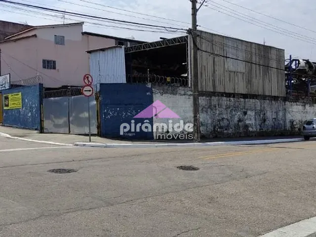 Galpão / Barracão com 1000m², à venda, no bairro Vila Tatetuba em São José dos Campos