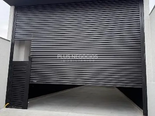 Galpão / Barracão com 170m², para alugar, no bairro Jardim Simus em Sorocaba