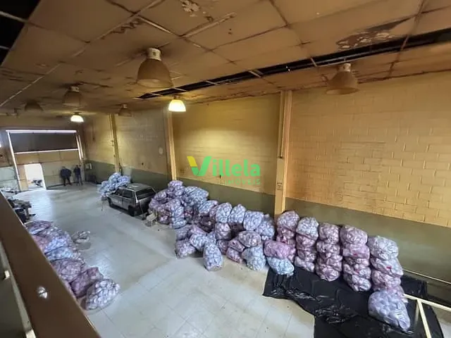 Galpão / Barracão com 450m², à venda, no bairro Cidade Industrial Satélite de São Paulo em Guarulhos