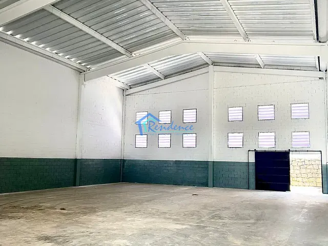 Galpão / Barracão com 600m², para alugar, no bairro Loteamento Comercial Bortoletto em Indaiatuba
