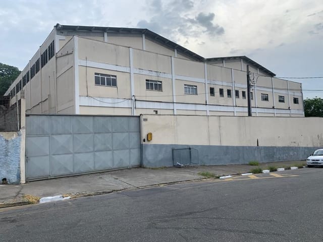 Galpão / Barracão com 5200m², à venda, no bairro Chácara do Solar I (Fazendinha) em Santana de Parnaíba