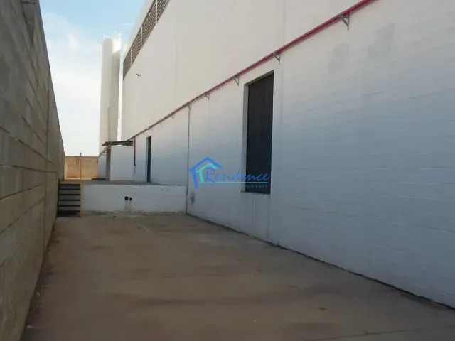 Galpão / Barracão com 1898m², para alugar, no bairro Park Comercial de Indaiatuba em Indaiatuba