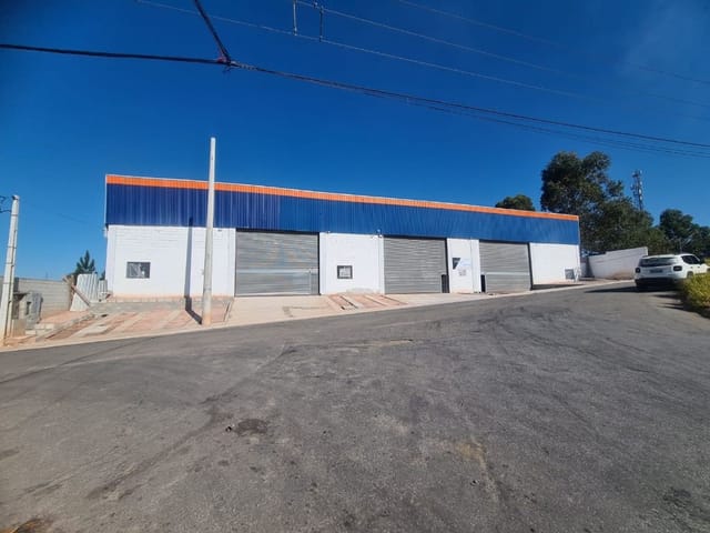 Galpão / Barracão com 500m², para alugar, no bairro Pólo Industrial em Franco da Rocha