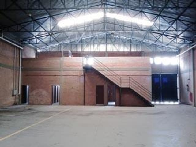 Foto do Galpão / Barracão - Galpão / Barracão para Locação 4 Vagas, 1000M², Jardim Ibiti do Paço, Sorocaba - SP | Ary Proenca Negócios Imobiliários Ltda