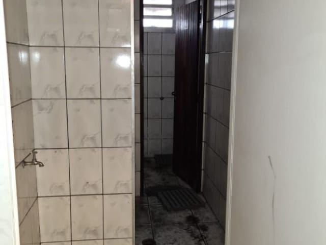Galpão / Barracão com 500m², à venda, no bairro Jardim Nina (Fazendinha) em Santana de Parnaíba