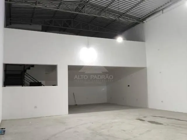 Galpão / Barracão com 250m², à venda, no bairro Parque Capuava em Santo André
