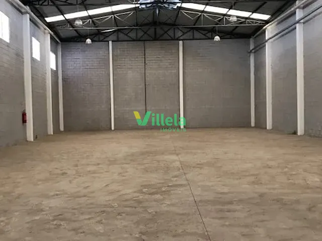 Galpão / Barracão com 900m², à venda ou para alugar, no bairro São Bento em Arujá