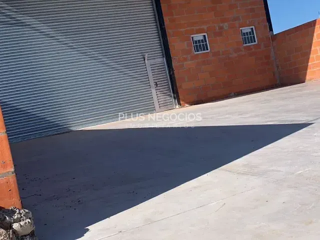 Galpão / Barracão com 380m², à venda, no bairro Jardim Bela Vista em Itapetininga