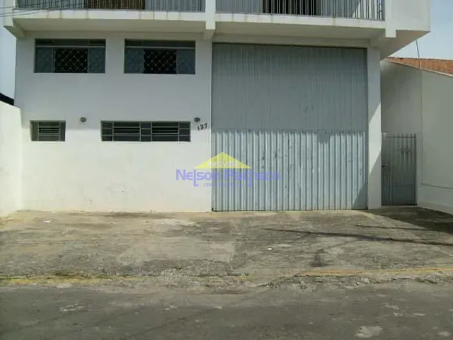 Galpão / Barracão com 295m², para alugar, no bairro Maria Amélia em Capivari