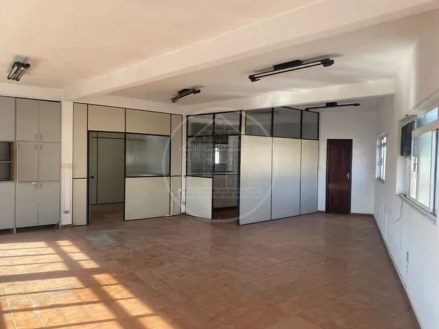 Galpão / Barracão com 663m², à venda, no bairro Capela do Socorro em São Paulo