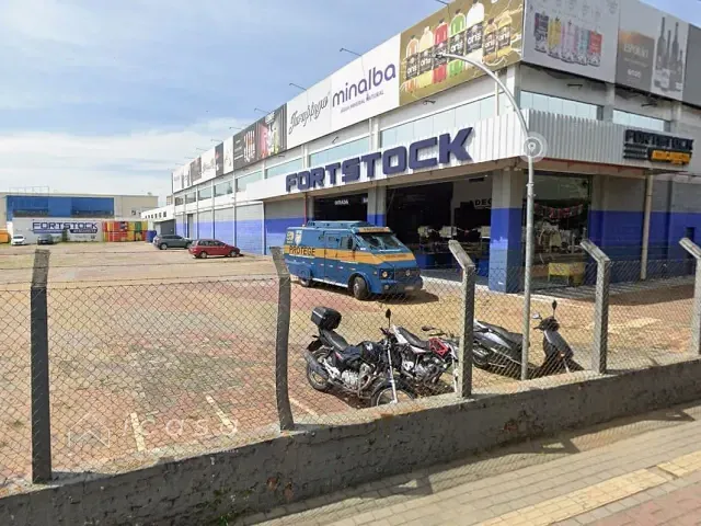 Galpão / Barracão com 3628m², à venda ou para alugar, no bairro Centro em Taubaté