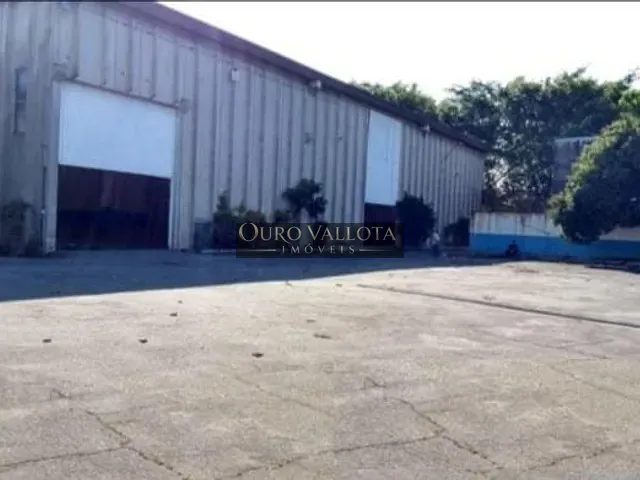 Galpão / Barracão com 10700m², para alugar, no bairro Vila Independência em São Paulo