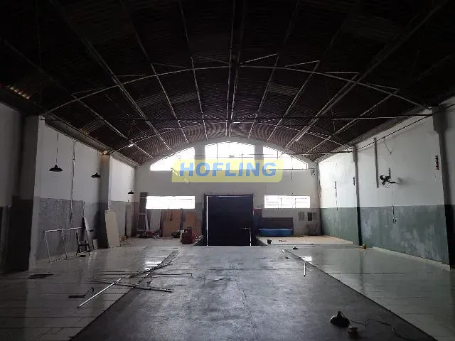 Galpão / Barracão com 350m², para alugar, no bairro Centro em Rio Claro