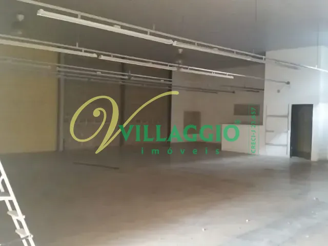 Loja com 630m², para alugar, no bairro Centenário da Emancipação em São José do Rio Preto