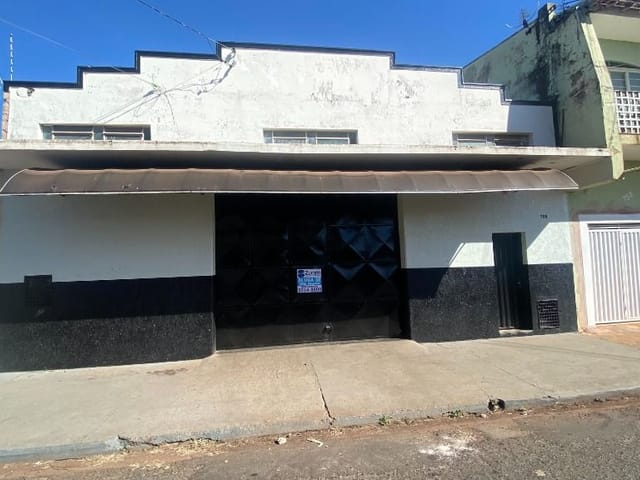 Foto do Galpão / Barracão - Galpão para alugar, 432 m² por R$ 2.888,84/mês - Jardim Induberaba - Uberaba/MG | ZUCATO IMOBILIARIA LTDA