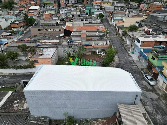 Galpão / Barracão com 275m², para alugar, no bairro Jardim Amanda Caiubi em Itaquaquecetuba