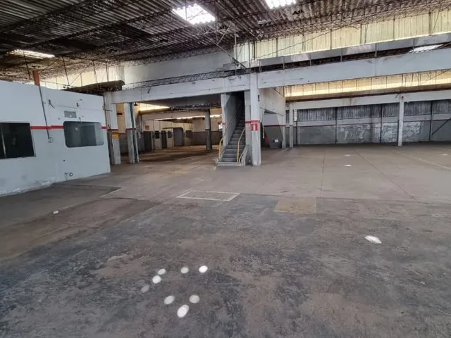 Galpão / Barracão com 4707m², à venda ou para alugar, no bairro Cidade Industrial Satélite de São Paulo em Guarulhos